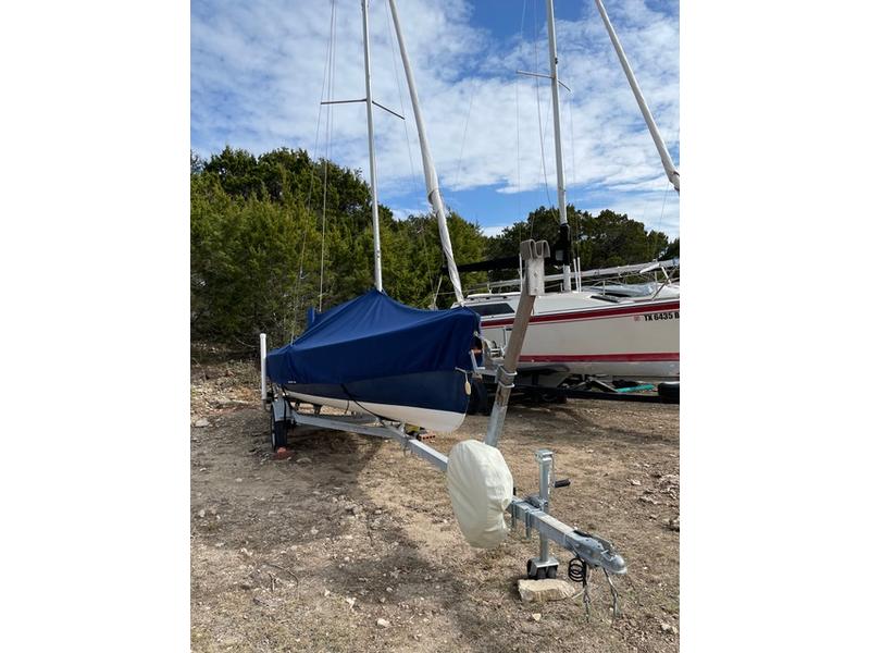 2015 Cape Cod Shipbuilding Rhodes 18 located in Texas for sale