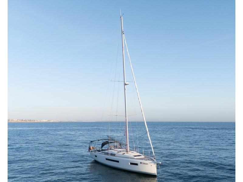 2022 Jeanneau Sun Odyssey 490 located in  for sale