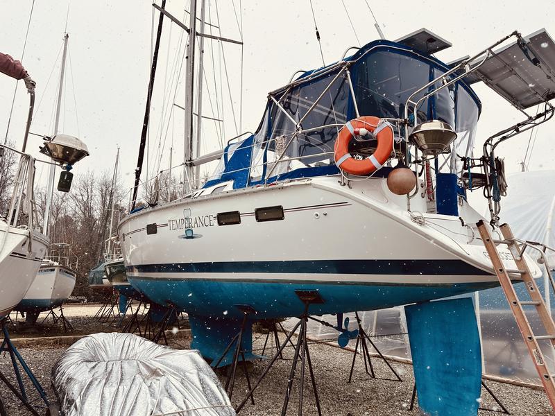 1995 Hunter 40.5 located in Maryland for sale