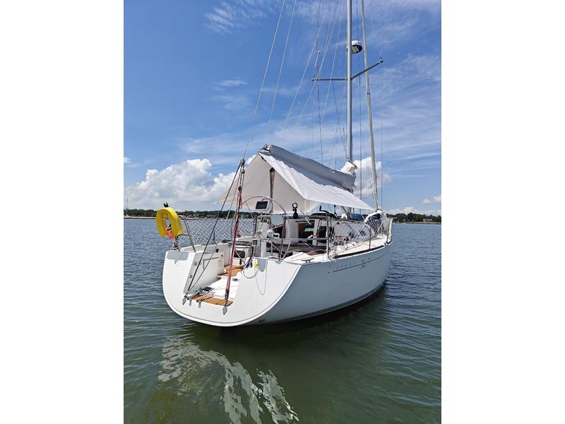 2004 Beneteau First 36.7 located in Connecticut for sale