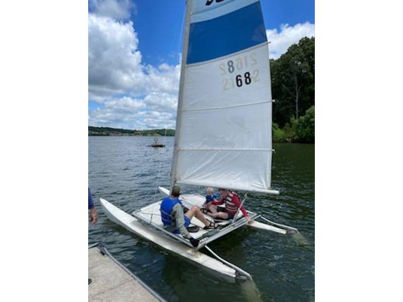 2000 Hobie 14 located in Tennessee for sale