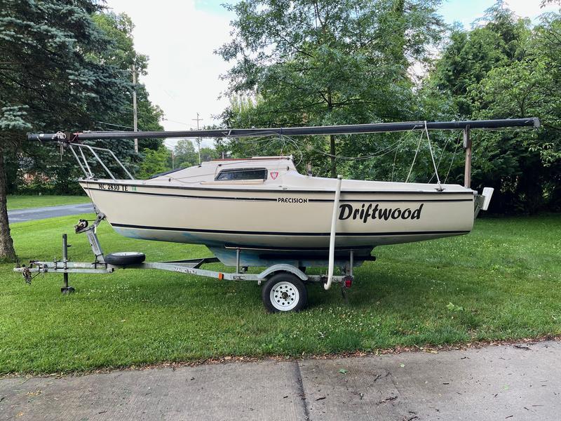 1985 Precision Precision 18 located in Michigan for sale