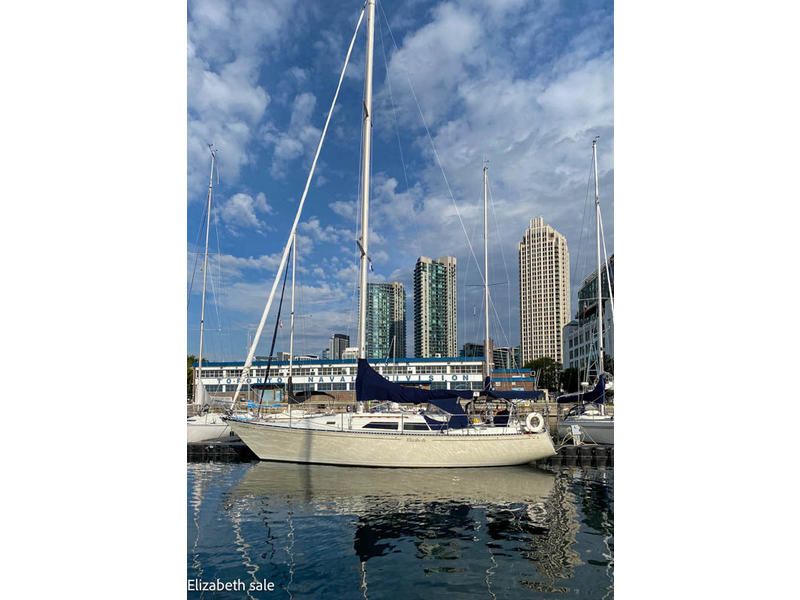 1983 C&C 37 located in Outside United States for sale