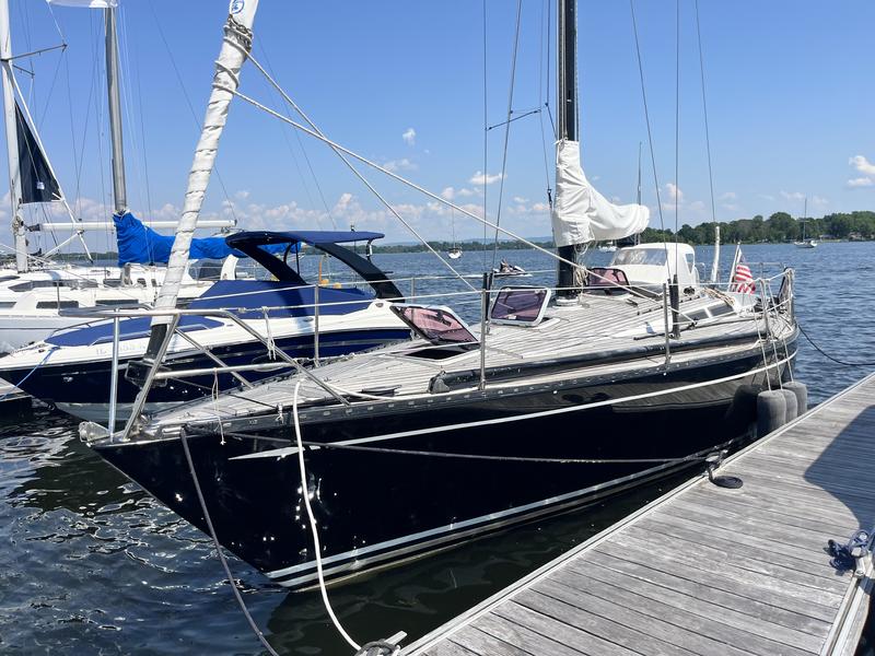 1978 Kalik 33 located in Vermont for sale