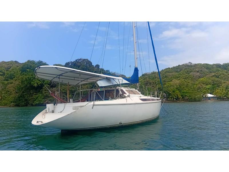 1988 Jeanneau Espace 1000 DL located in Outside United States for sale