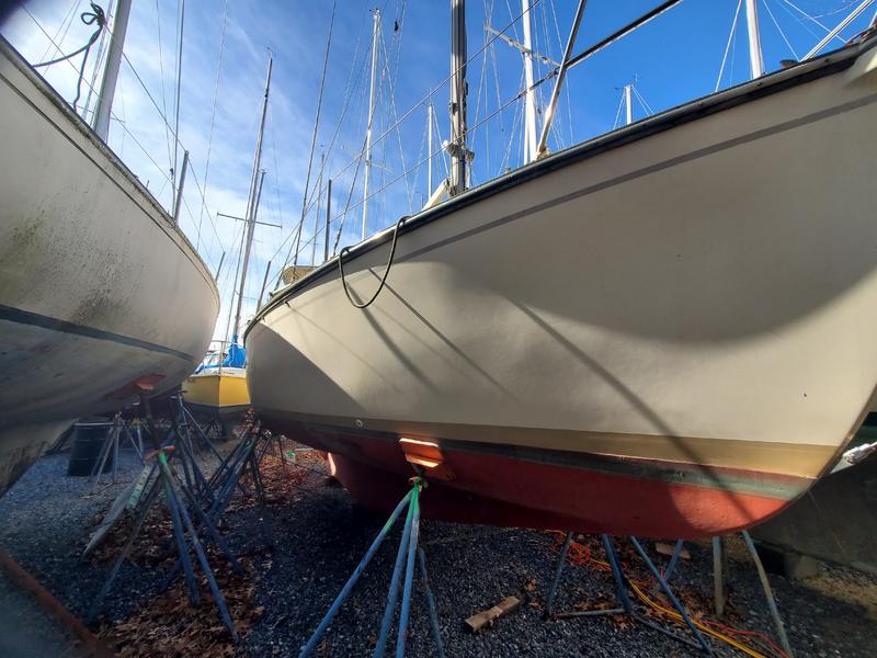 1985 Island Packet 27 located in Maryland for sale