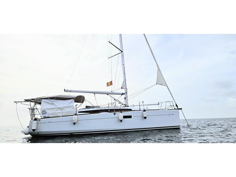 2022 Jeanneau 349 located in  for sale