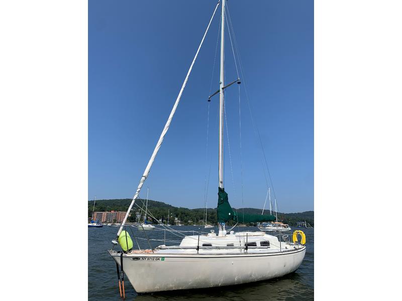 1976 Tartan Tartan 30 located in New York for sale