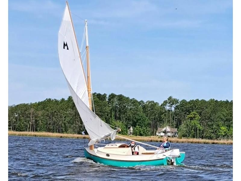 1986 Menger 17 located in North Carolina for sale