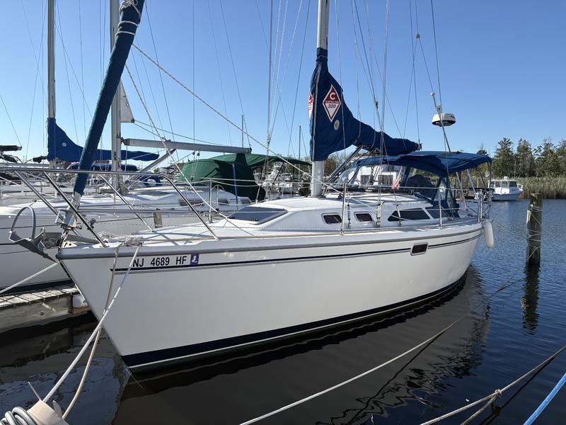 1997 Catalina 320 located in New Jersey for sale