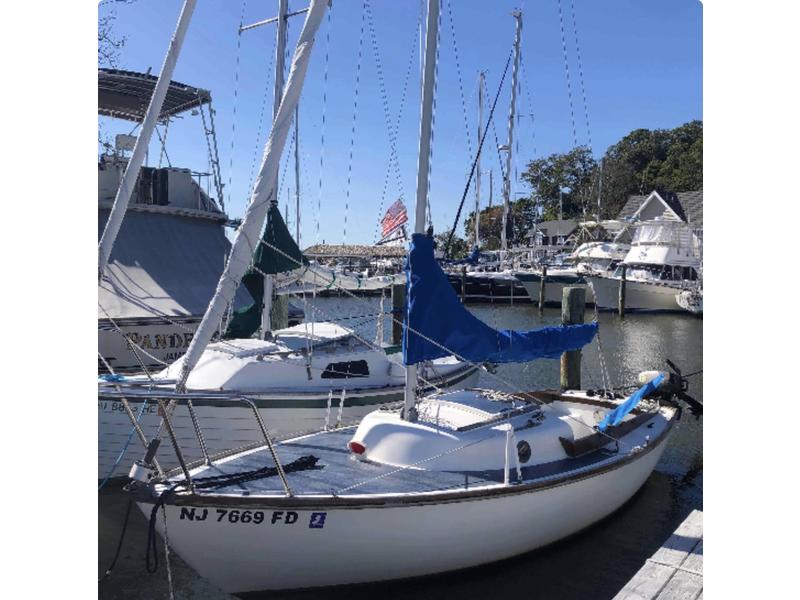 1983 Cape Dory Typhoon located in New Jersey for sale