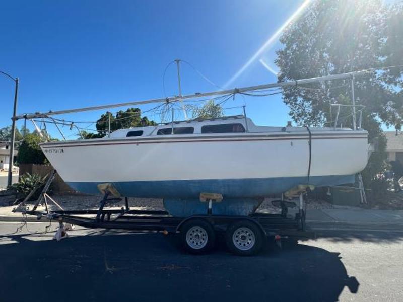 1979 Catalina 25 located in California for sale