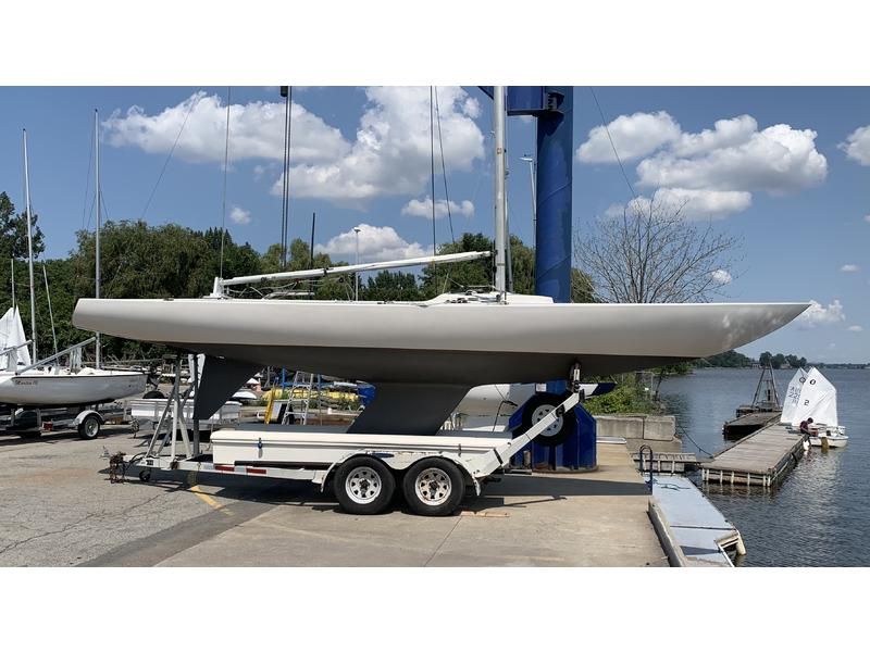 1993 Etchells E22 located in Outside United States for sale