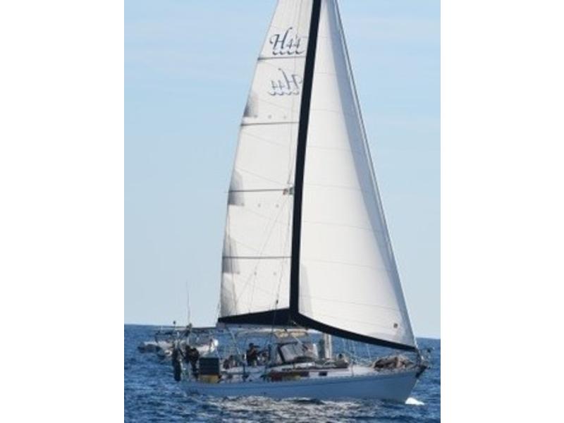 1990 Hylas H44 located in California for sale