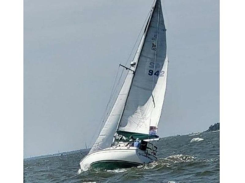 1979 Pearson 30 located in  for sale