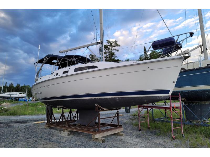 2004 Hunter 306 located in Outside United States for sale
