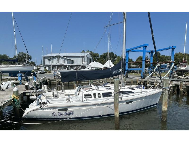 1995 Hunter 336 located in  for sale