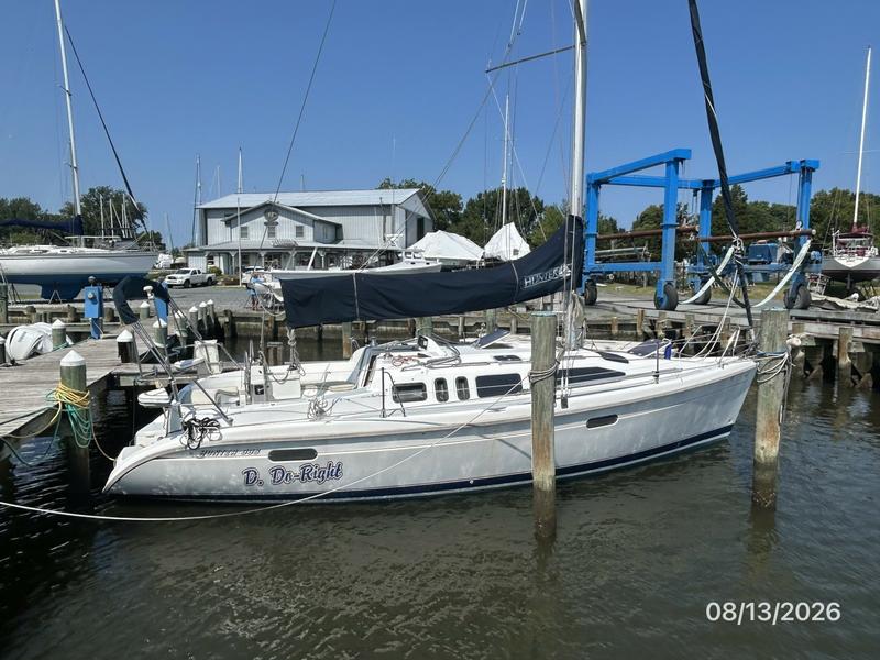 1995 Hunter 336 located in Florida for sale