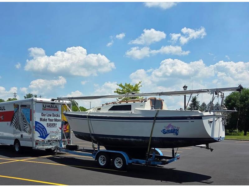 1985 O'Day 26 located in Ohio for sale