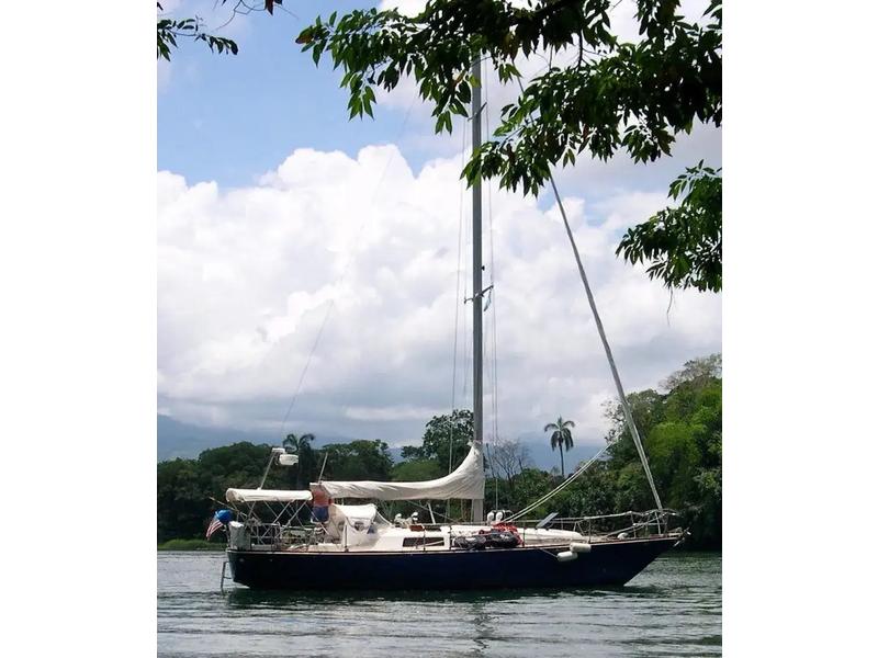 1979 C&C 38 Landfall located in  for sale