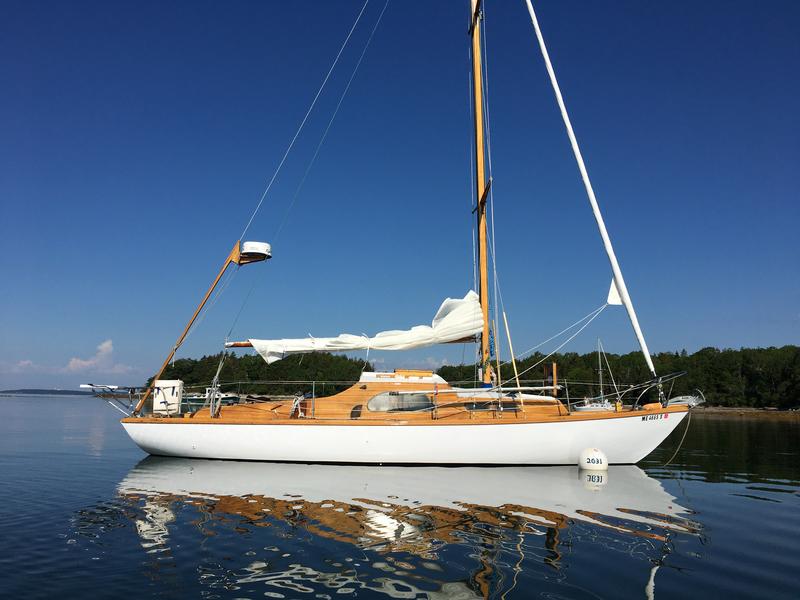 1956 Holiday Yachts Holiday 30 located in Maine for sale