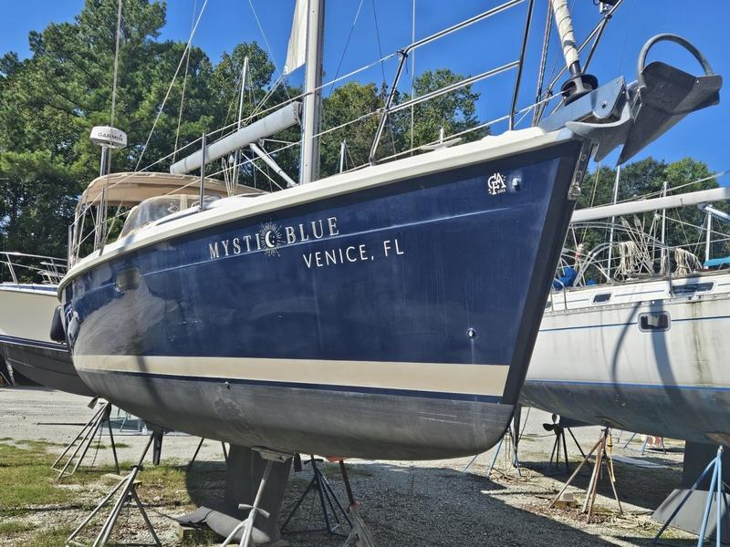 1996 Hunter 336 located in  for sale