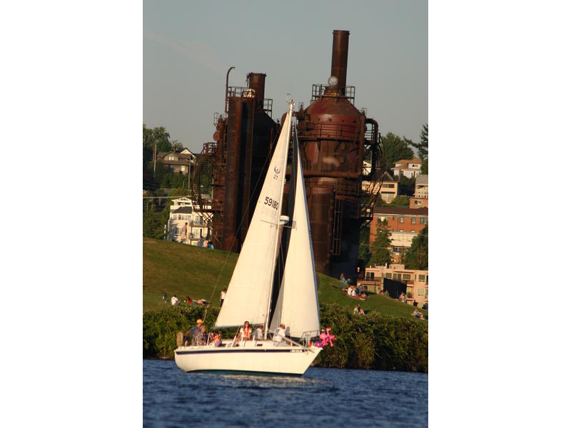 1977 Ericson 27 located in Washington for sale