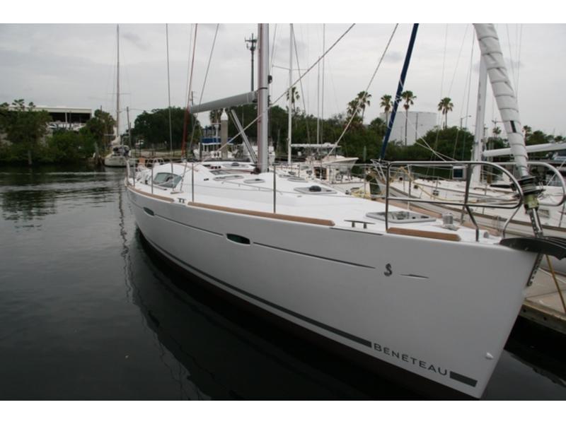 beneteau 49 sailboat data