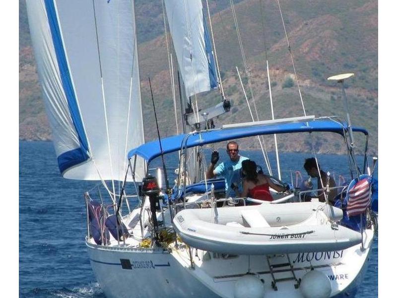 1987 beneteau Oceanis 390 located in Outside United States for sale