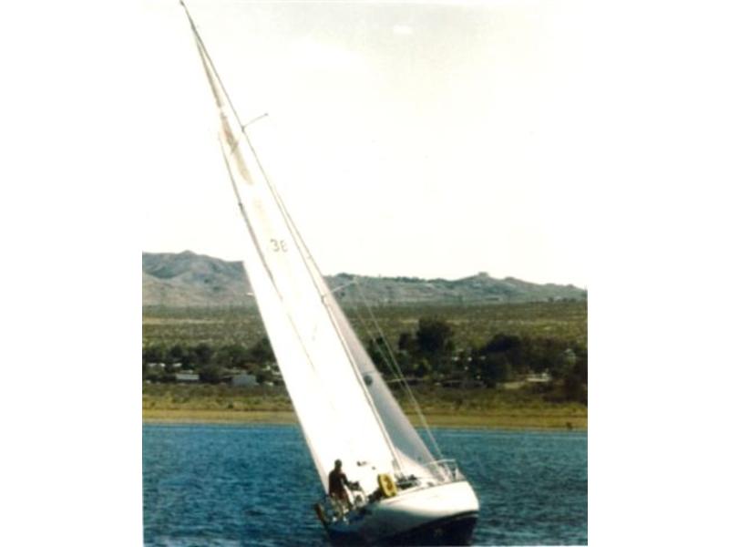  catalina 38