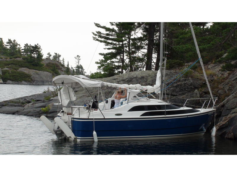 2006 Mac Gregor 26 M located in Outside United States for sale