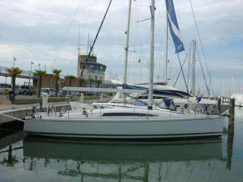 2009 Sly 42 located in  for sale