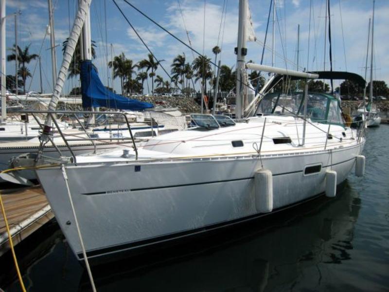 2000 Beneteau Oceanis 361 located in California for sale