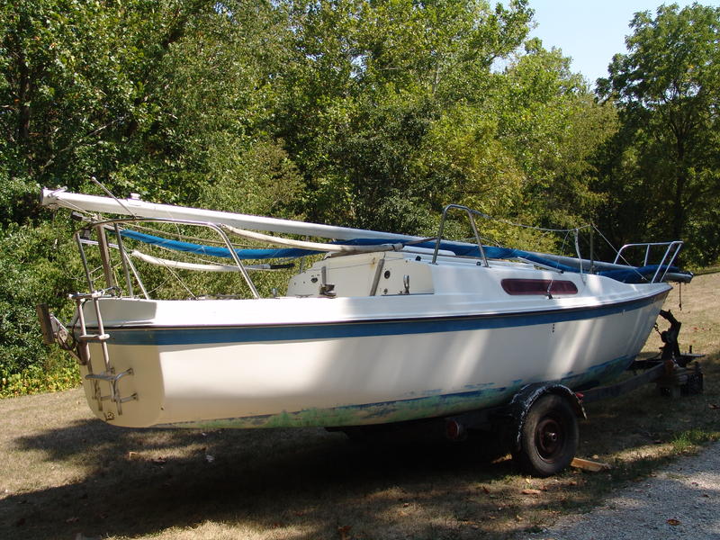 1983 Macgregor Sloop sailboat for sale in Illinois