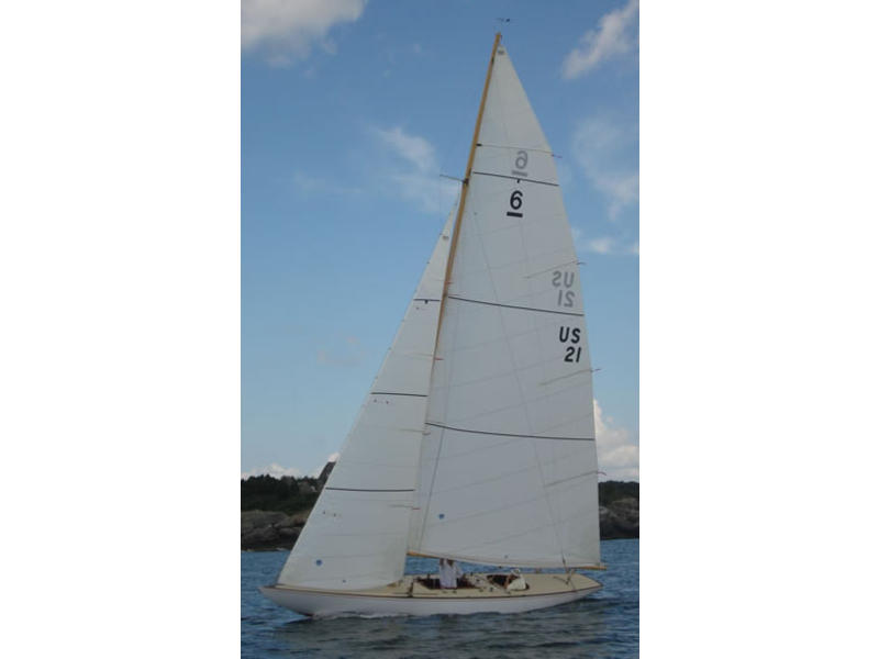 6 meter class sailboat