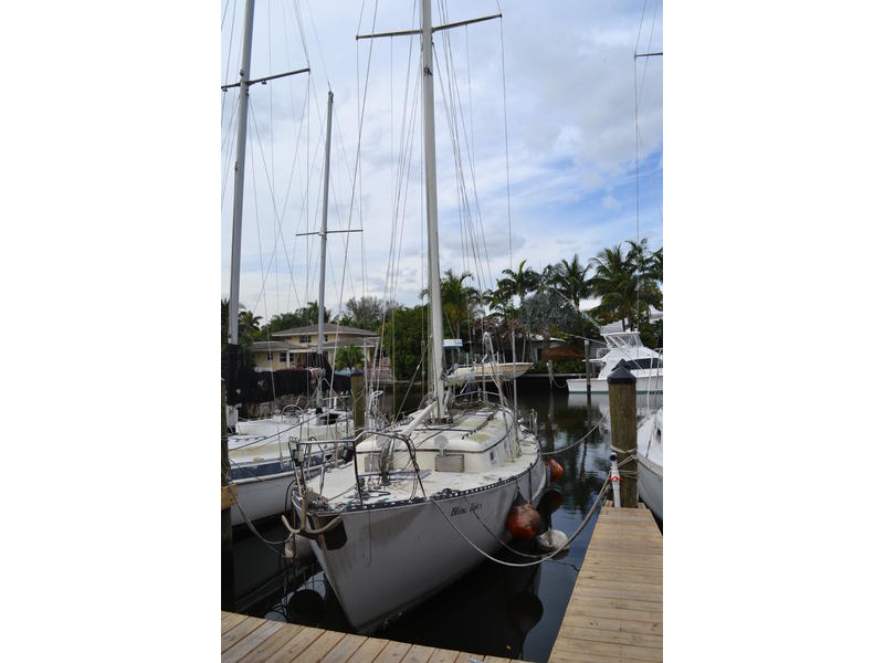  Nomad Custom Canoe Style Sailboat located in Florida for sale