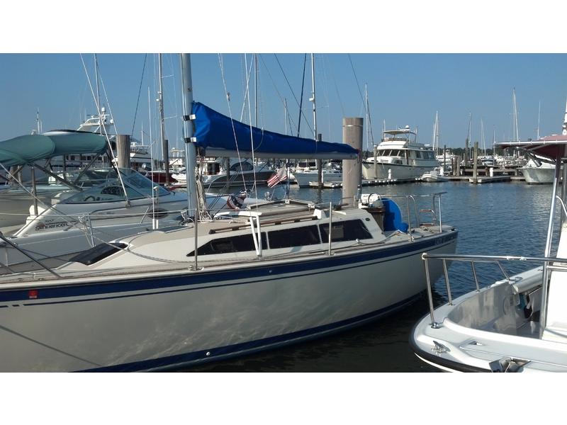 1986 O'Day 272 sailboat for sale in Massachusetts