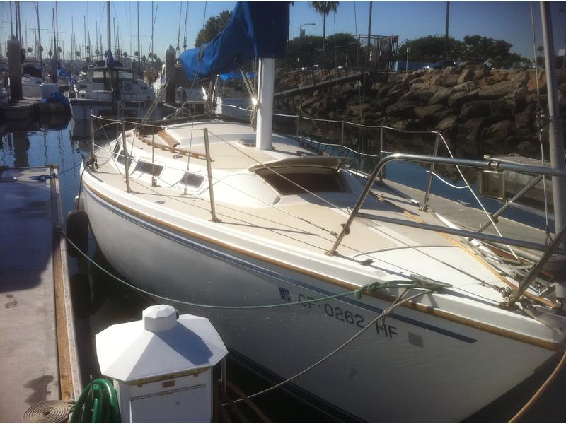 1983 Catalina Catalina 30 sailboat for sale in California