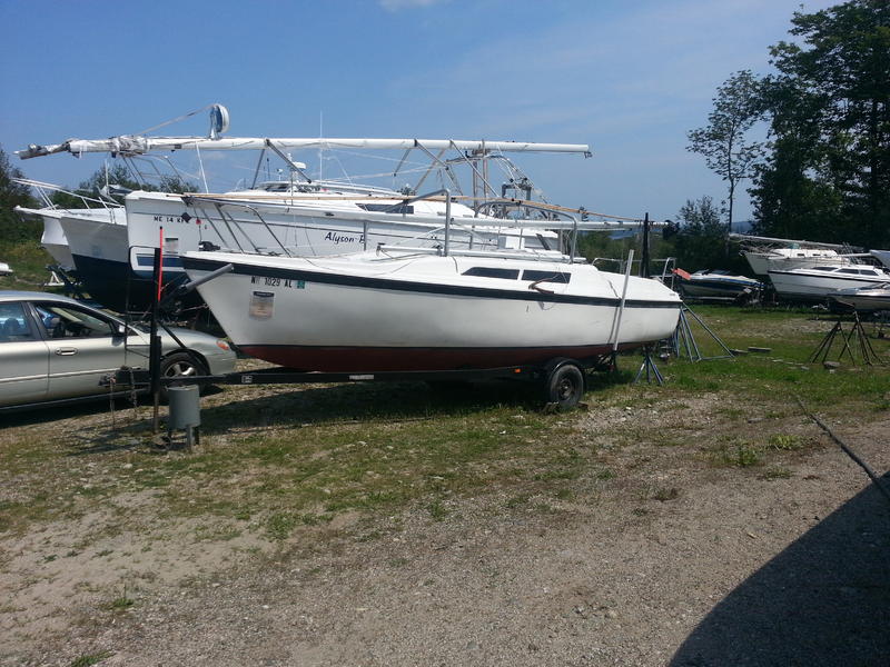 1991 Macgregor 26S located in Maine for sale