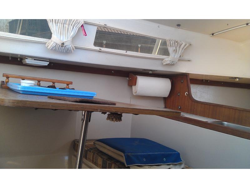 Catalina Swing Keel 22