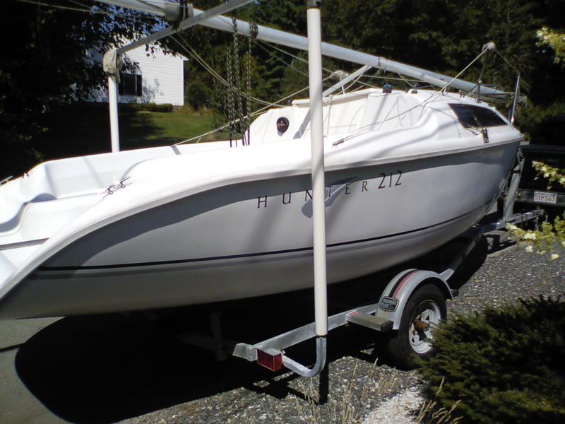 2000 Hunter 212 sailboat for sale in Massachusetts