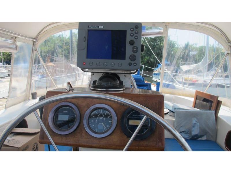 Irwin 41'8 ketch