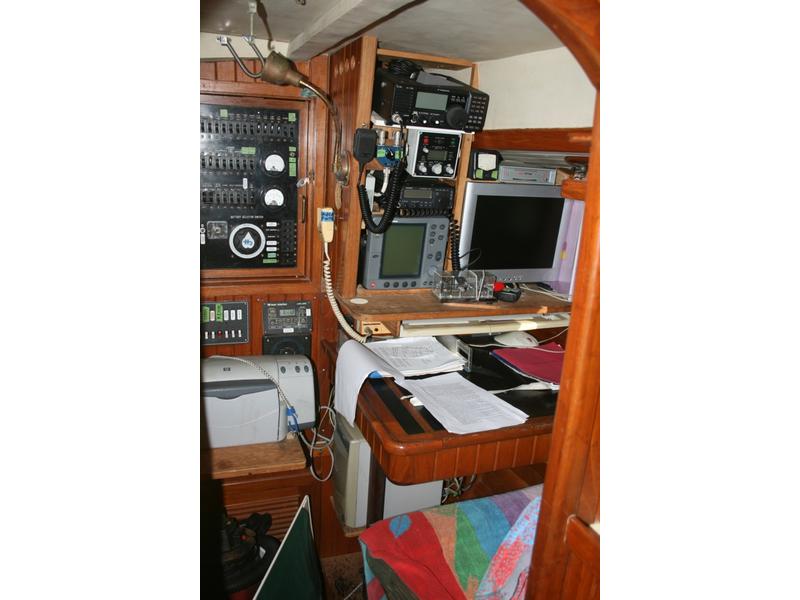 Spindrift 43 center cockpit double ender