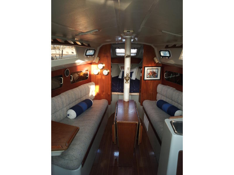 1984 Mirage Mirage 30 sailboat for sale in Outside United States