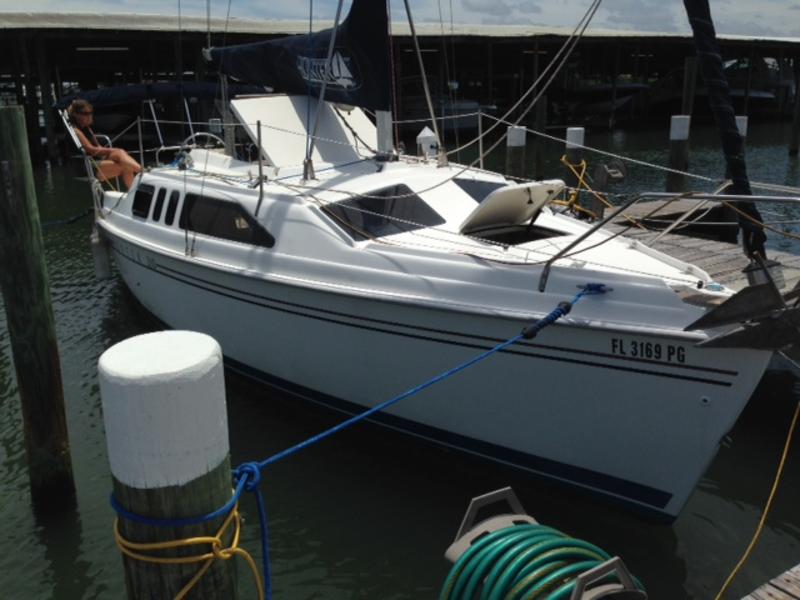 1998 Hunter 260 located in Florida for sale