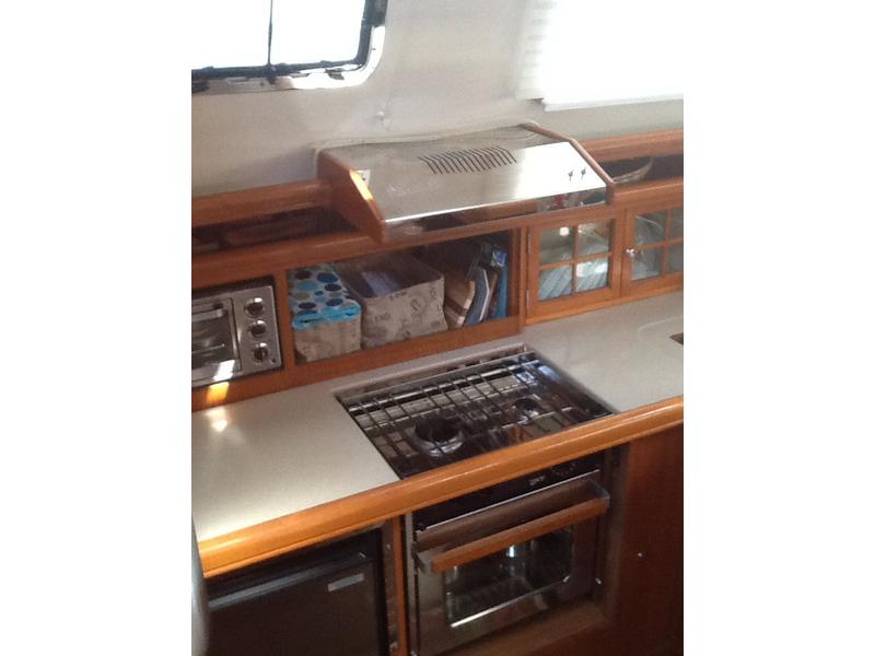 2003 Hunter H 426 DS sailboat for sale in New York