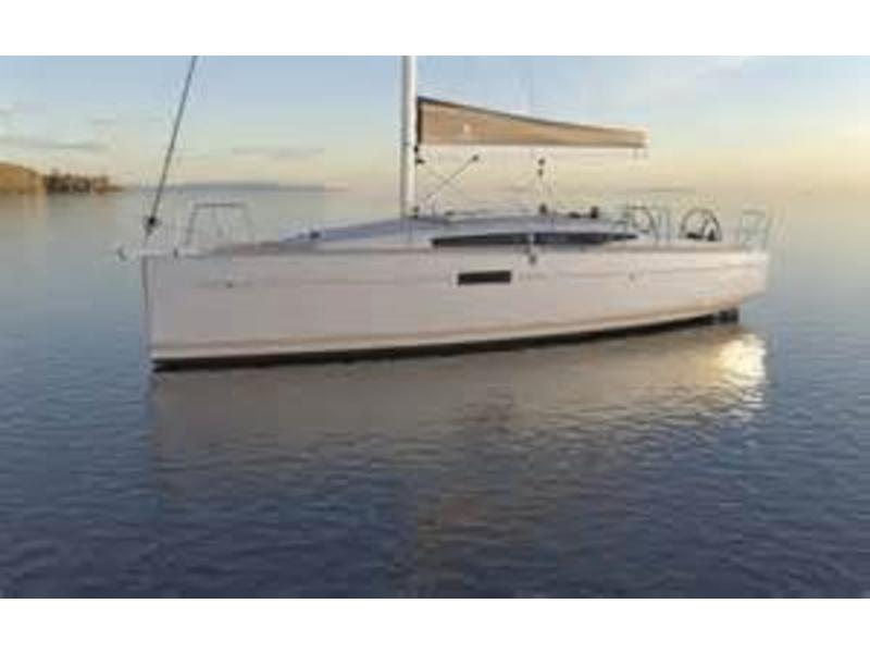 2014 Jeanneau 409 located in Florida for sale