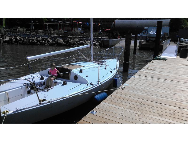 1980 J Boats-Tillotson Pearson J24 sailboat for sale in New York