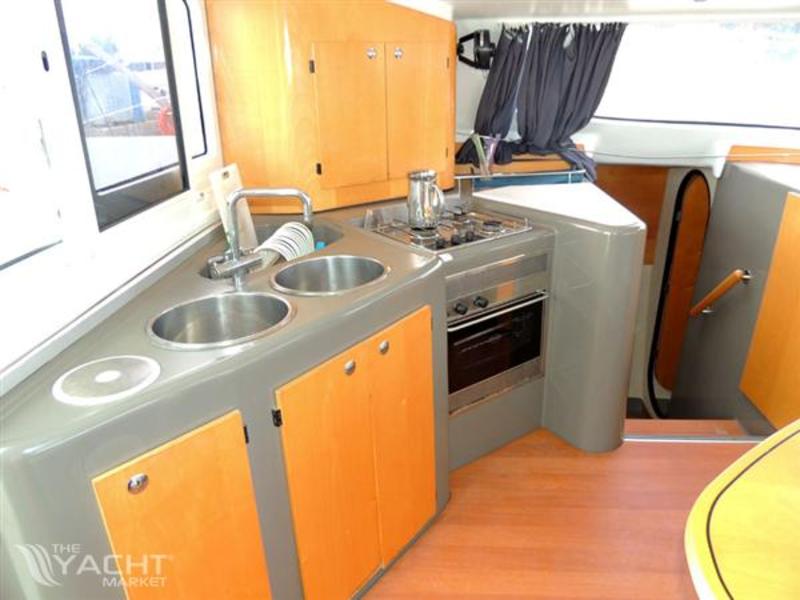 Fountaine Pajot Lavezzi 40