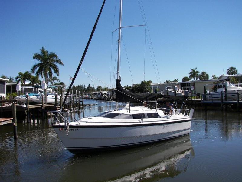 2000 Macgregor 26 sailboat for sale in Florida